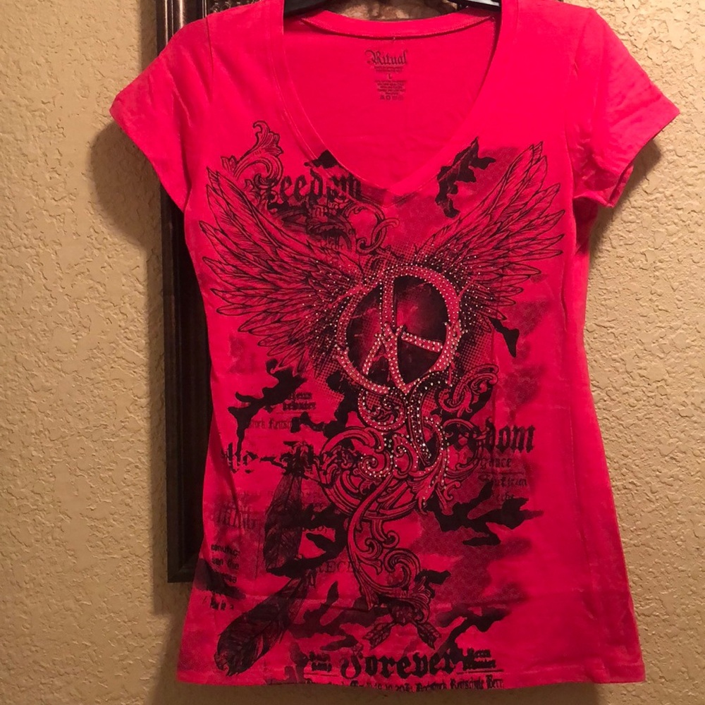 Ritual V Neck Top. Gently worn 3 times. Peace sign & wings. Rhinestones. Large
